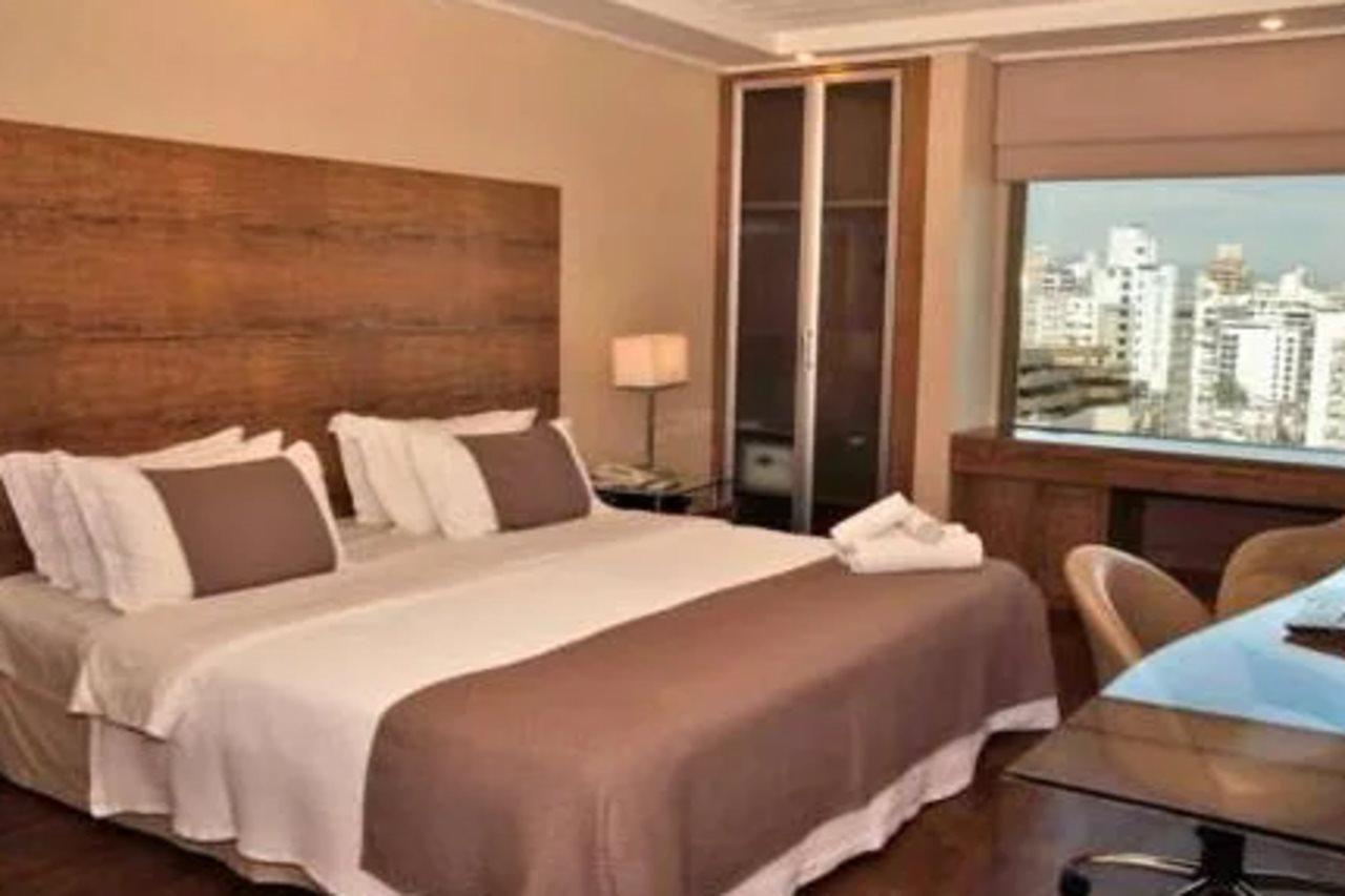 Majestic Palace Hotel Florianopolis Bagian luar foto A room at the hotel