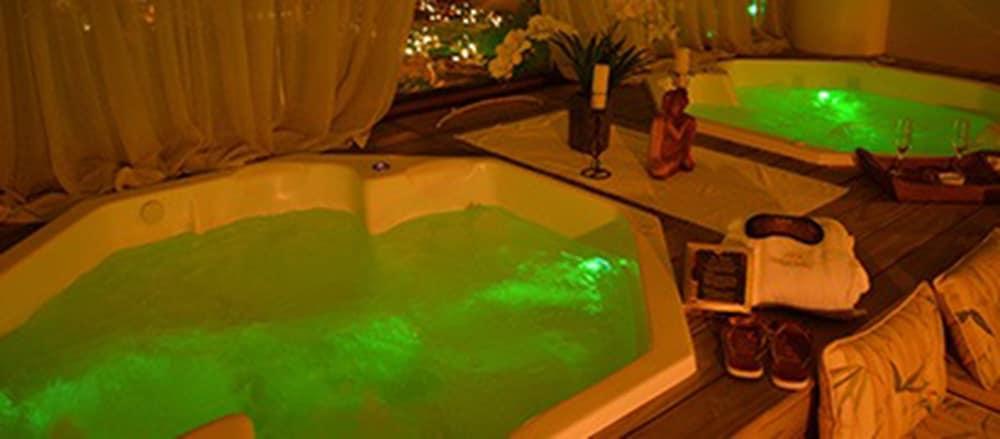 Majestic Palace Hotel Florianopolis Bagian luar foto A whirlpool